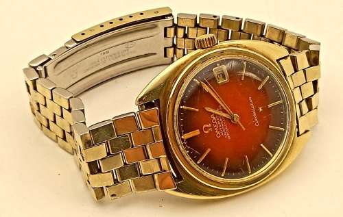 Pre-owned Vintage OMEGA Constellation Automatic Chronometer watch -in box -Working -Glass scratched