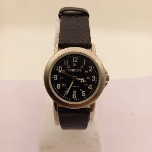 Pre-owned Fortune Quarts watch with Japan Movement-Working