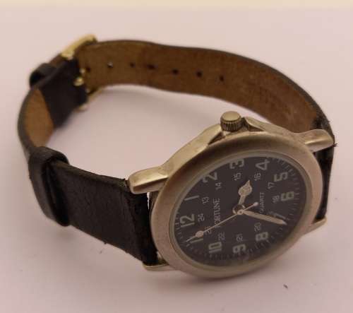 Pre-owned Fortune Quarts watch with Japan Movement-Working