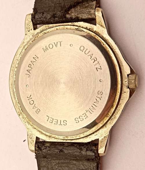 Pre-owned Fortune Quarts watch with Japan Movement-Working