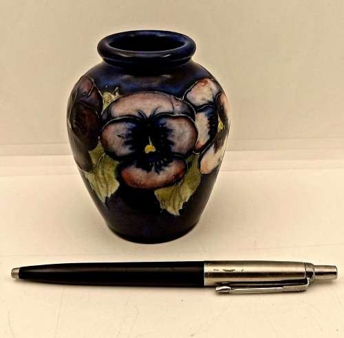 Collectable Moorcroft Ceramic Vase  Potter to HM Queen -England  115mm x 114