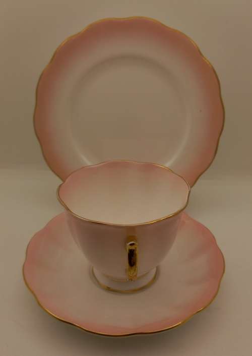 Royal Albert Rainbow Pink tea Trio