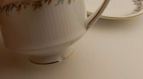 Vintage Paragon BELINDA Stoke-on-Trent Duo-By Appointment to the Queen-cup has a chip on bottom