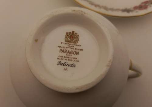 Vintage Paragon BELINDA Stoke-on-Trent Duo-By Appointment to the Queen-cup has a chip on bottom