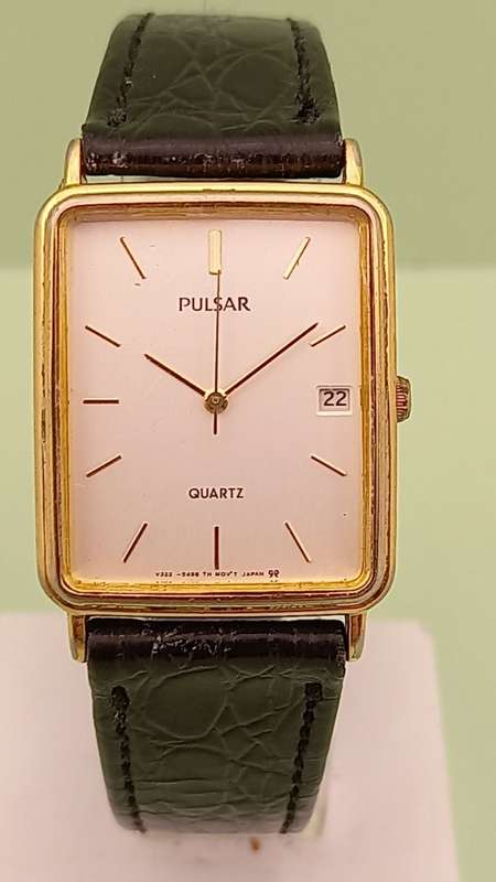 Pre-owned Ladies Pulsar Quarts V322-5300 -Working-with new Battery