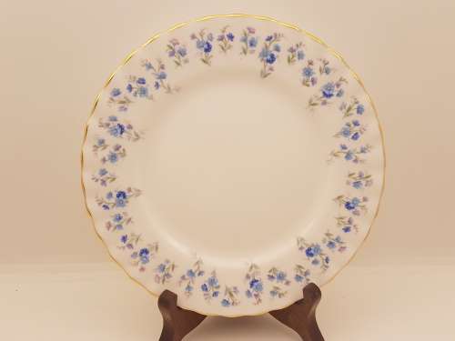 Vintage Royal Albert `Memory Lane` Bone China Trio - Mint condition- 6 available