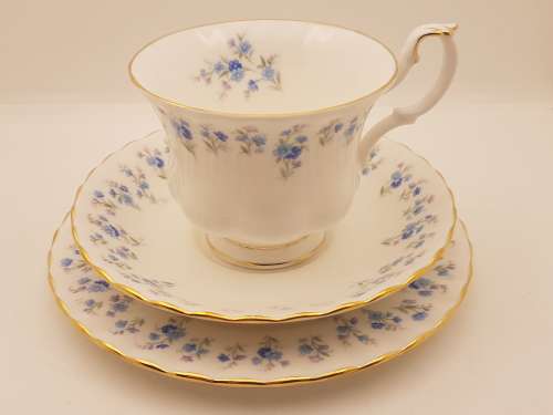 Vintage Royal Albert `Memory Lane` Bone China Trio - Mint condition- 6 available