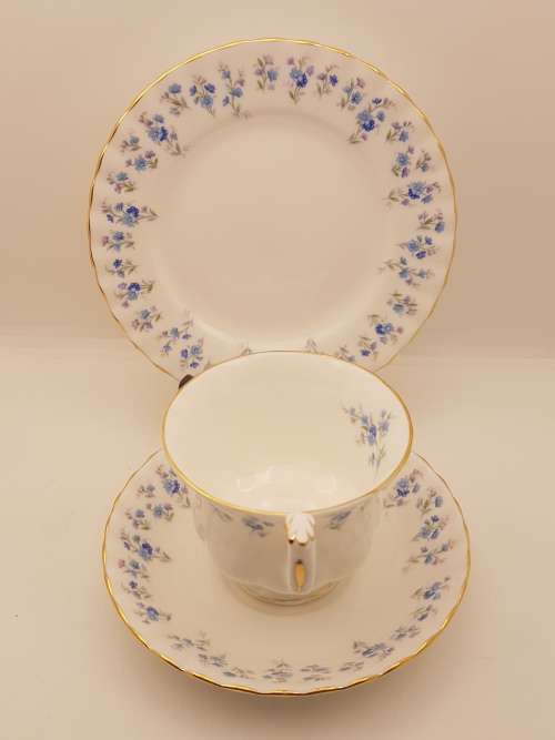 Vintage Royal Albert `Memory Lane` Bone China Trio - Mint condition- 6 available