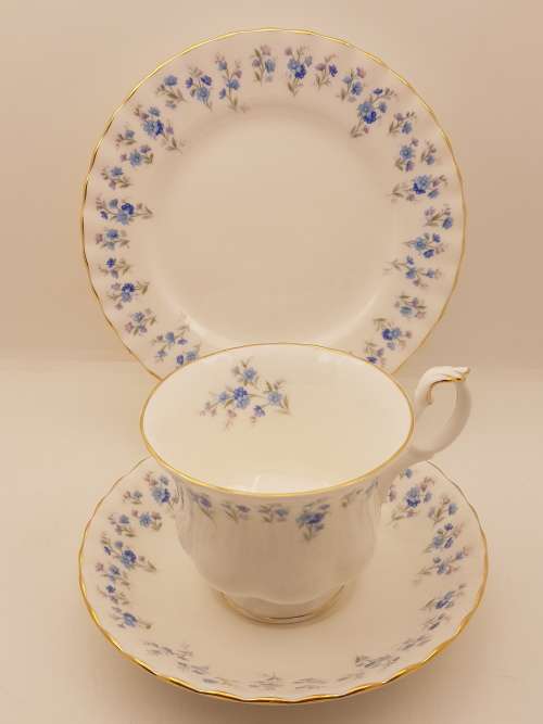 Vintage Royal Albert `Memory Lane` Bone China Trio - Mint condition- 6 available