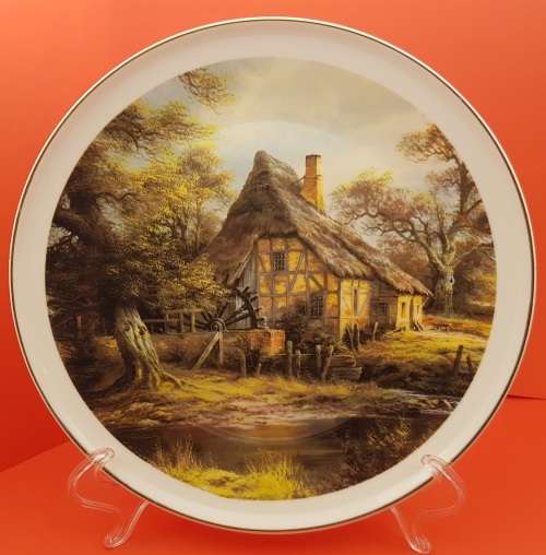 Beautiful Wall Plate 258mm-