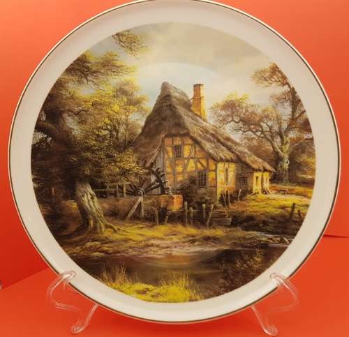 Beautiful Wall Plate 258mm-