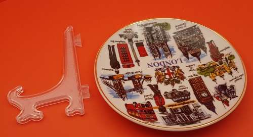 Lambert Souvenirs Medium size Fine Porcelain Plate LONDON with Stand still in box -153mm