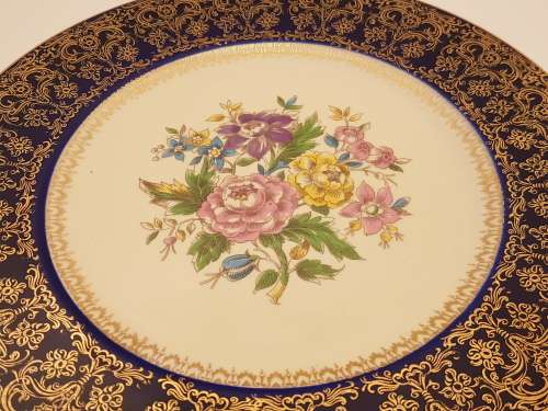 large 270mm Vintage COSMOPOLITAN Service Plate 23 Karat Gold - Made in the U.S.A