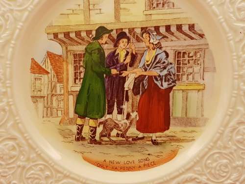 Vintage Crown Devon Fieldings Cries of London Plate -'' A new Love song ''-Hand Painted England
