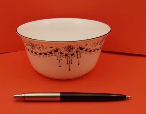 Vintage Shelley Art Deco China large Sugar Bowl Rd 674953 - England 65x132mm
