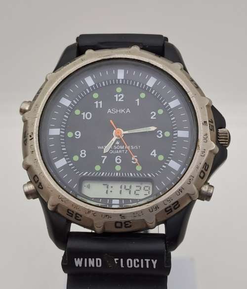 Pre-owned ASHKA Quartz Watch Digital & Analogue-Japan -Working -New Battery Rubber Band