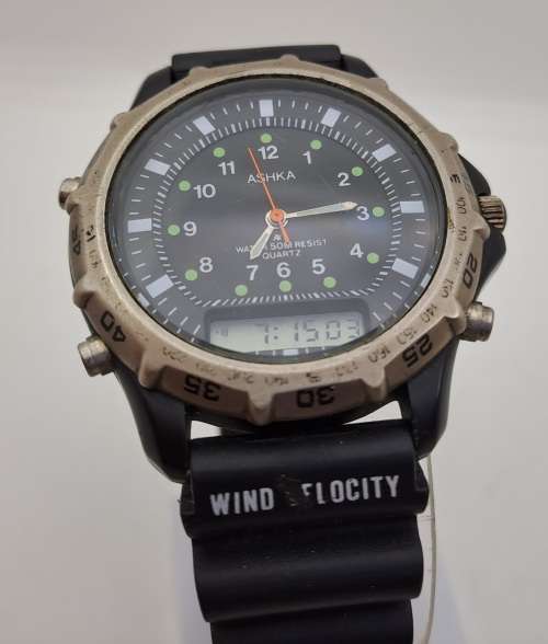 Pre-owned ASHKA Quartz Watch Digital & Analogue-Japan -Working -New Battery Rubber Band