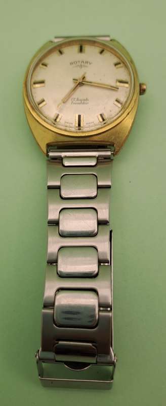 Vintage Swiss Made Rotary Incabloc Manual wind watch -17 Jewels- working -Speidel Band