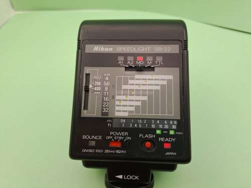 Nikon Speedlight SB-22 Flash for Nikon SLRs Even Digital DSLR Nikkor  in soft Case - Tested