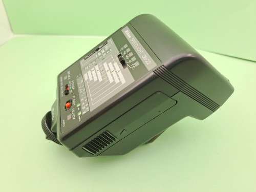 Nikon Speedlight SB-22 Flash for Nikon SLRs Even Digital DSLR Nikkor  in soft Case - Tested