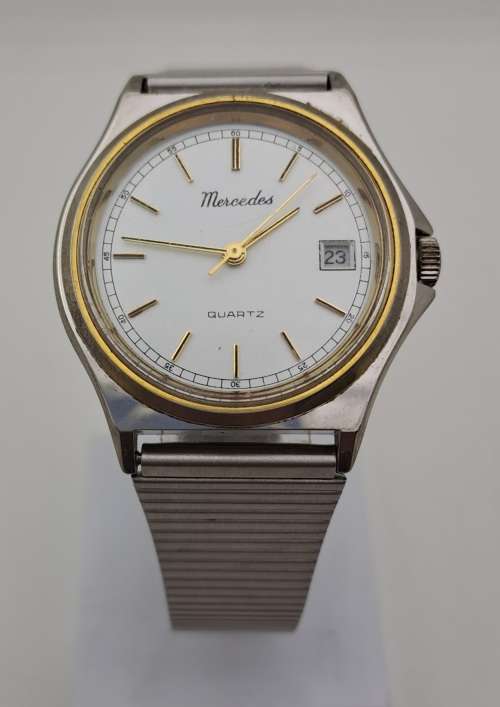 Pre-owned Vintage  Quartz  watch -working with New Battery- Mercedes
