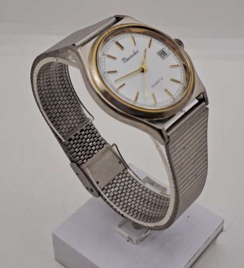 Pre-owned Vintage  Quartz  watch -working with New Battery- Mercedes