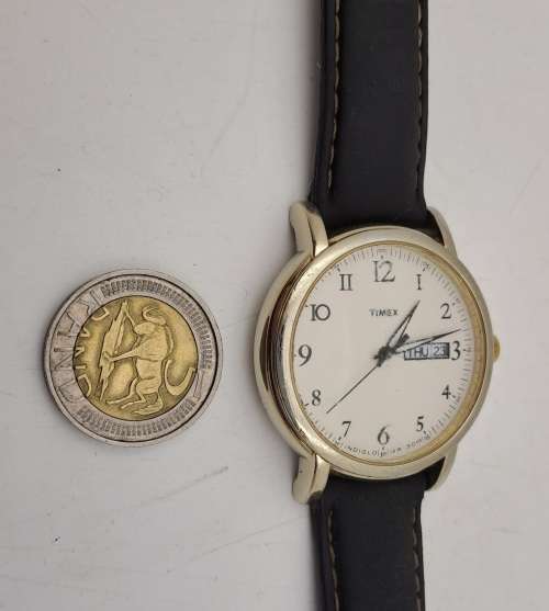 Pre-owned Vintage Timex Indiglo Quartz Mens Watch -Working-New Lithium Battery