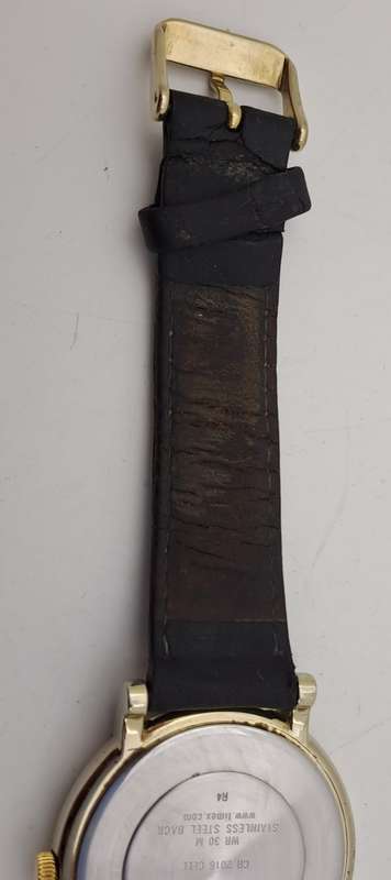 Pre-owned Vintage Timex Indiglo Quartz Mens Watch -Working-New Lithium Battery