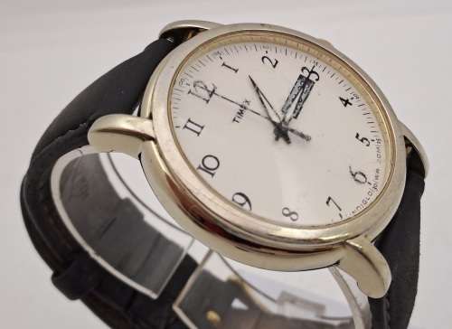Pre-owned Vintage Timex Indiglo Quartz Mens Watch -Working-New Lithium Battery