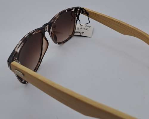Tomato Sunglasses  5052 53017-135  (un-used)