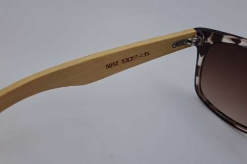 Tomato Sunglasses  5052 53017-135  (un-used)