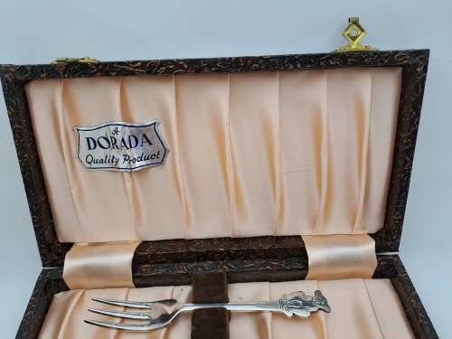 Vintage Knife,Fork and Spoon set Boxed -A Dorada Quality Product-Rockingham plate EPNS A1 Sheffield