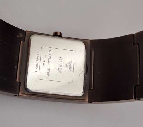 Pre-owned Ladies Guess Quartz Watch -Japan Movement still In Box (New Battery)