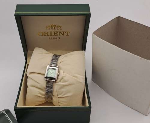 Pre-owned  Vintage Un-Used Orient ladies Watch -Working with new battery-still in packaging