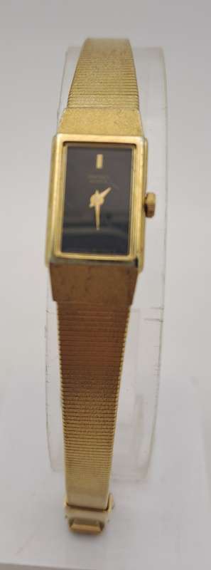 Pre-owned Vintage 1980's SEIKO Mechanical Ladies watch -Working   face=12x24mm,