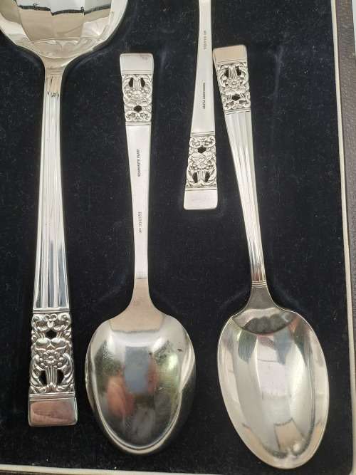 Vintage Community Silver Plate 7pc Spoon Set Rd 814934 (Large Spoons) In Box