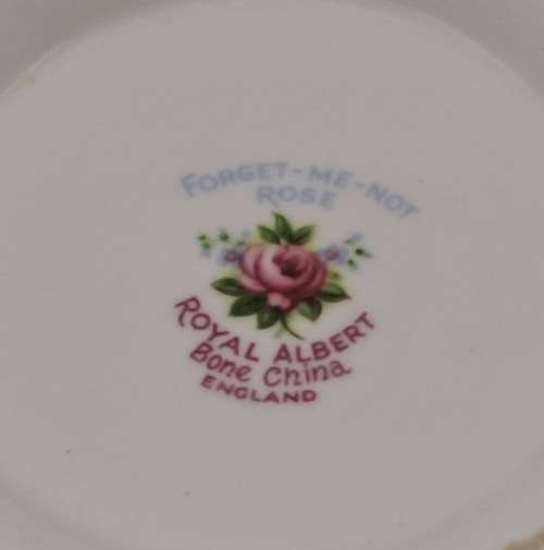 Vintage Royal Albert ''Forget Me Not'' Rose Sugar Bowl - (Hairline Crack )