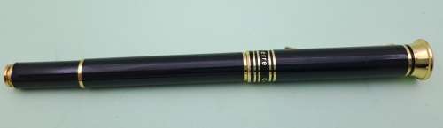Pre-owned Pierre Cardin Fountain Pen with Iridium Nip  - Need a  Cartridge  .-Made in Germany