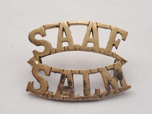 Vintage South African AirForce /Suid Afrikaanse Lugmag SAAF/SALM Shoulder Title