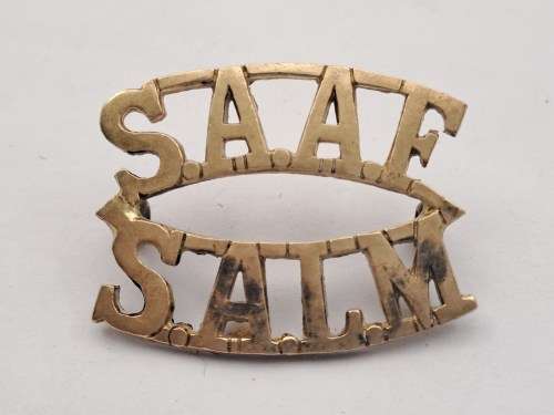 Vintage South African AirForce /Suid Afrikaanse Lugmag SAAF/SALM Shoulder Title