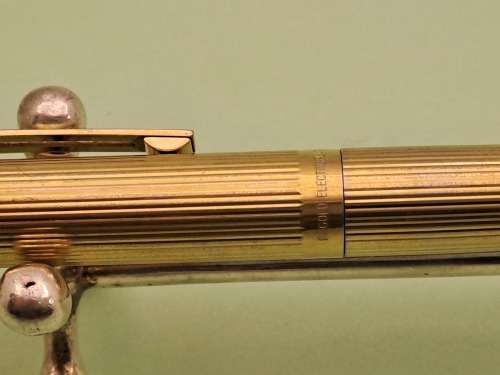 Vintage Gold plated Sheaffer Fountain pen with 14kt 585 Gold Nib(2 Convertors) Cap engraved