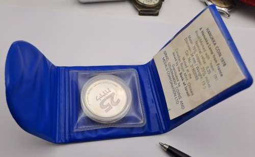 1978 Proof 25 Lirot Hanukkah Coin Commemorative issue- France Lamp-in wallet