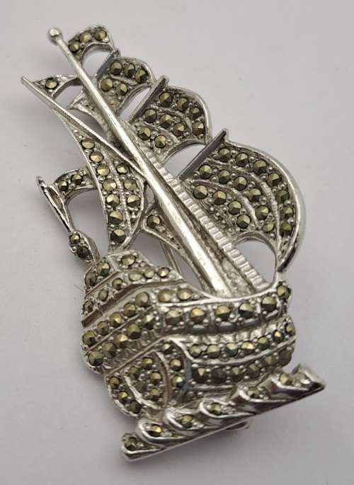 Vintage white Metal Brooch -Ship - 52x28mm