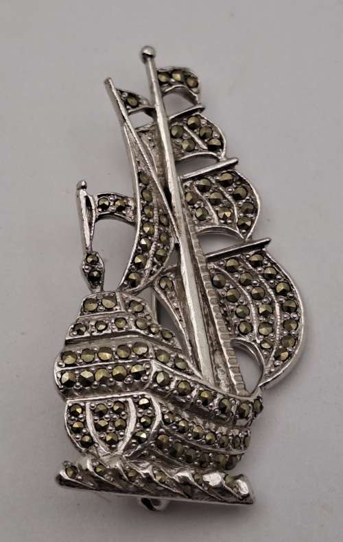 Vintage white Metal Brooch -Ship - 52x28mm