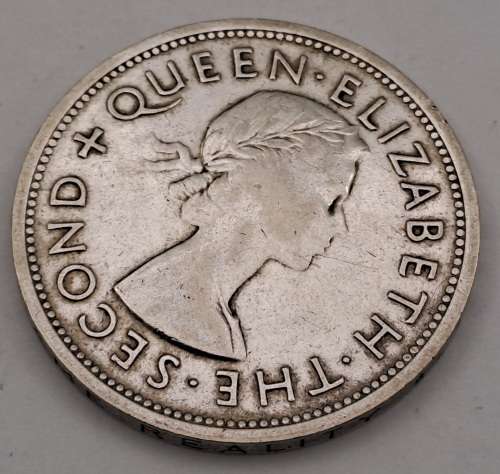 1953  Southern Rhodesia (SILVER .500) 1 Crown - Elizabeth II Cecil Rhodes(Circulated)