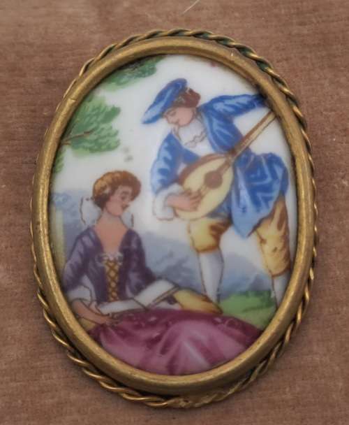 Vintage Porcelain LIMOGES Brooch Made in France -30x40mm