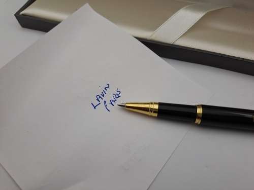 Pre-owned  ST.Lavin Ball pen  -Paris-Personalised THE CAP DOES NOT FIT TIGHT In Case