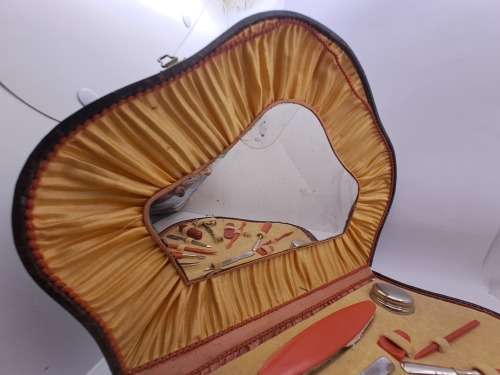 Antique Vanity set in Case -Made in Sheffield England 250mmx357mmx46mm