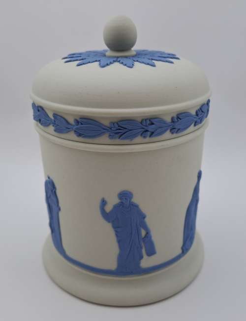 Collectable Vintage Wedgwood Jasperware Pot with Lid =115mmx85- Made in England