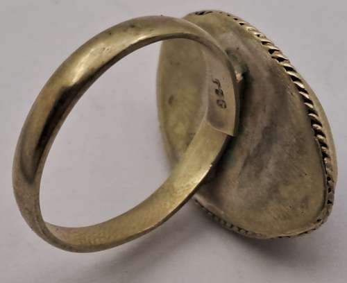 Pre-owned Vintage  sterling Silver (.925)Ring with blue stone